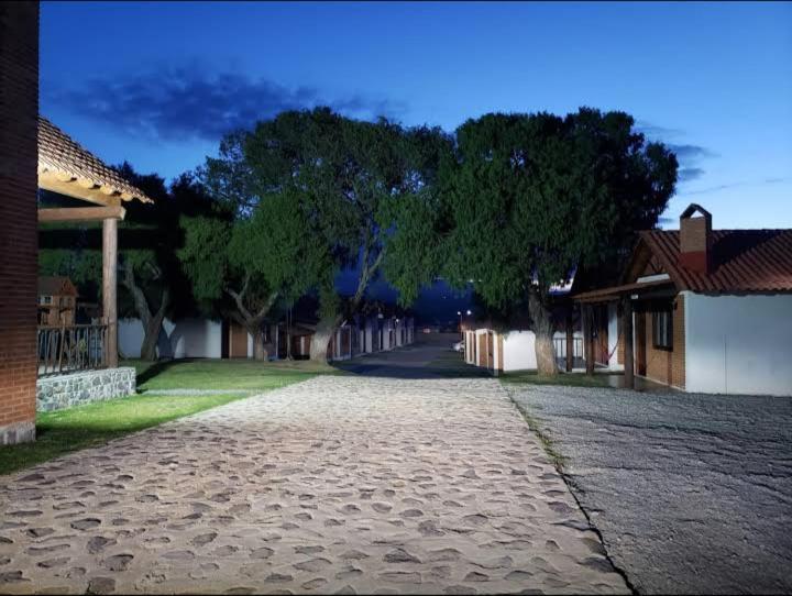 Отель Cabanas Valle Magico Уаска-де-Окампо Экстерьер фото
